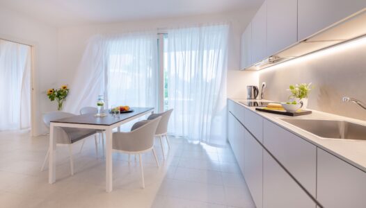 Bild Pareus Real Estate - Erwerben Sie sich Realeigentum in Form eines Ferienhauses an der Adria